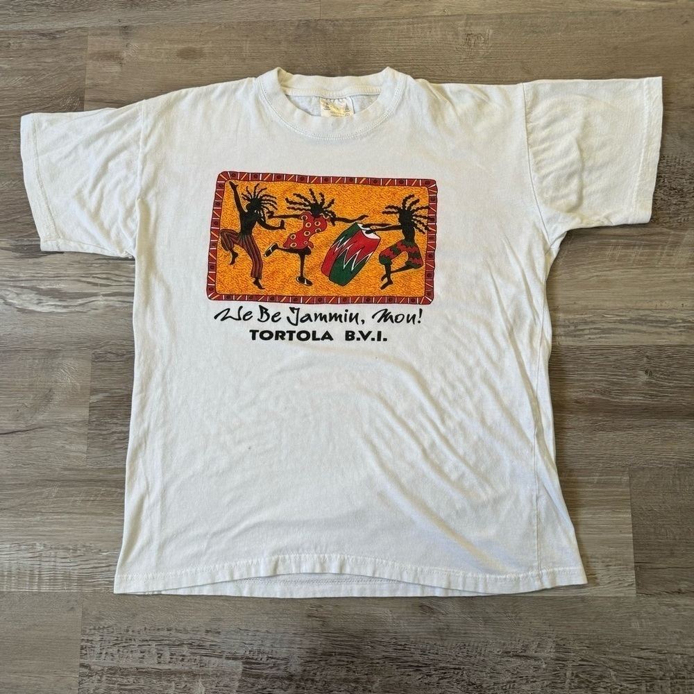 1990s Jamaica white t-shirt
We be Jammin!
Fits mens L